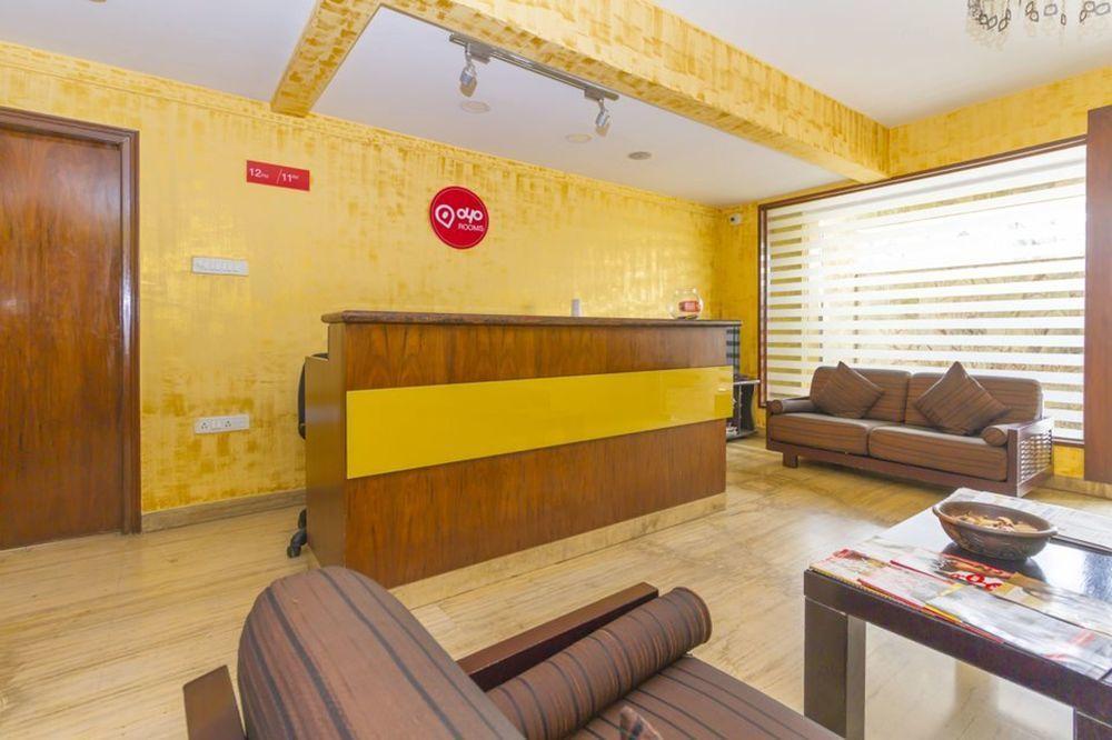 Oyo Townhouse 6 Koramangala Sony Signal Hotel Bangalore Exterior photo