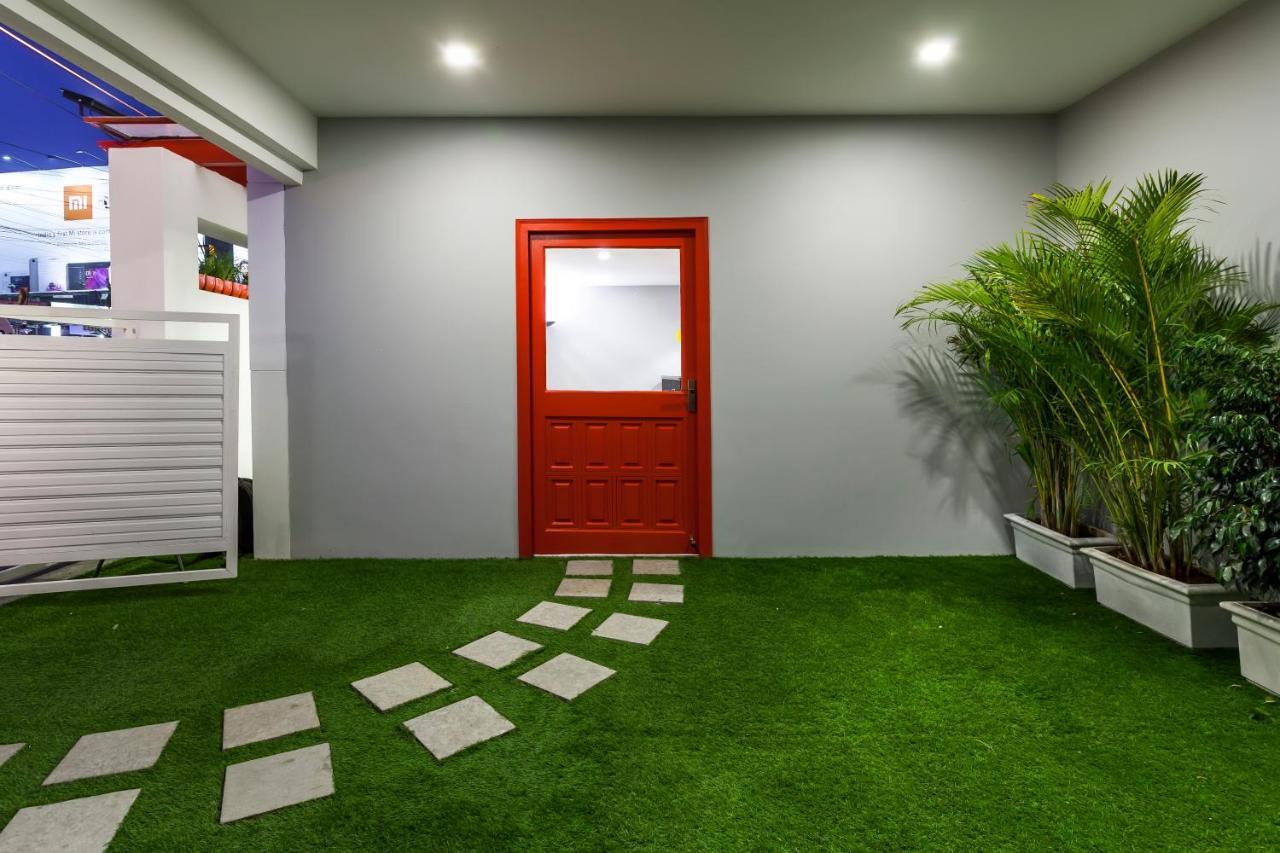 Oyo Townhouse 6 Koramangala Sony Signal Hotel Bangalore Exterior photo